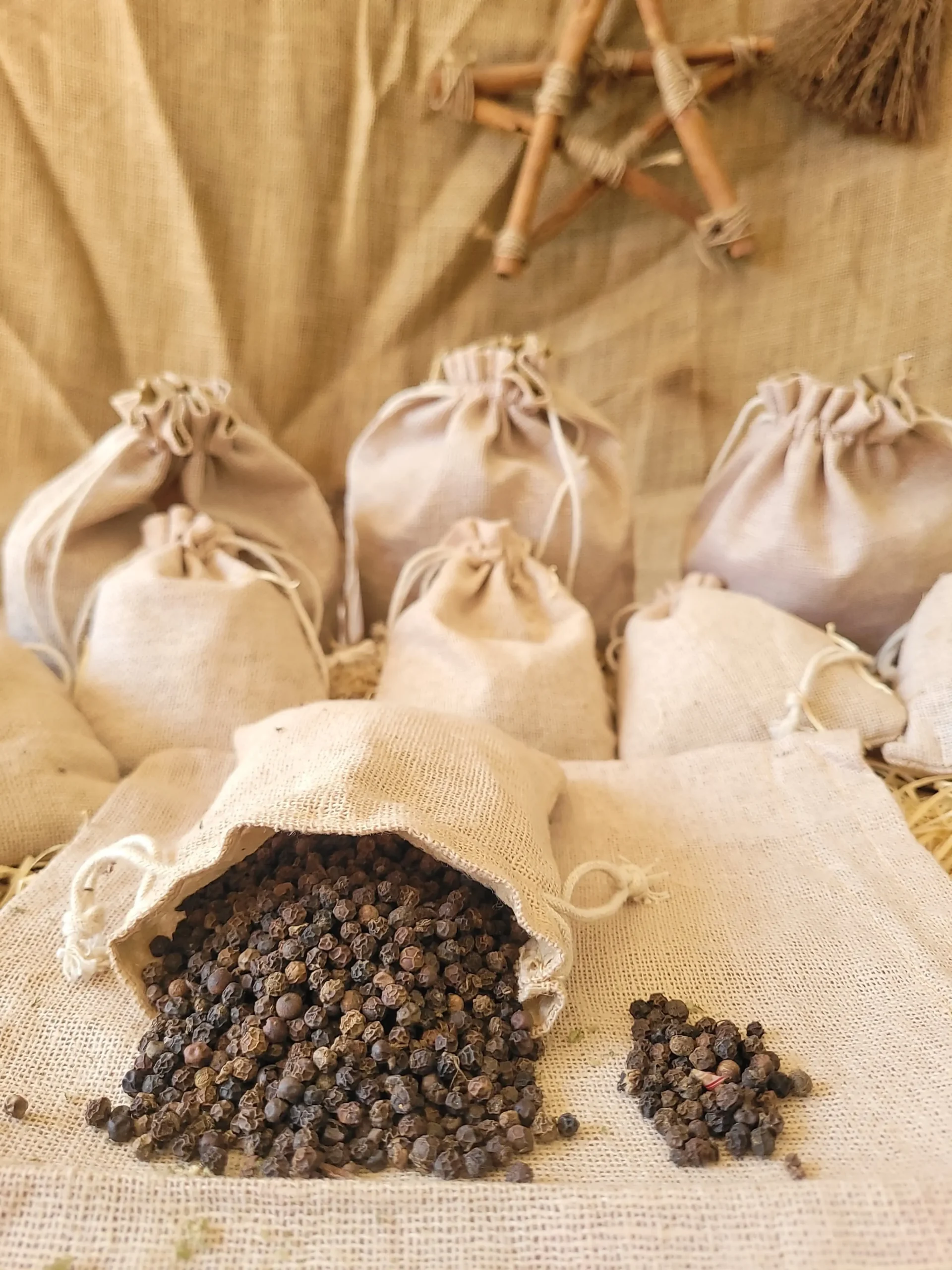 Black Pepper Natural Herb