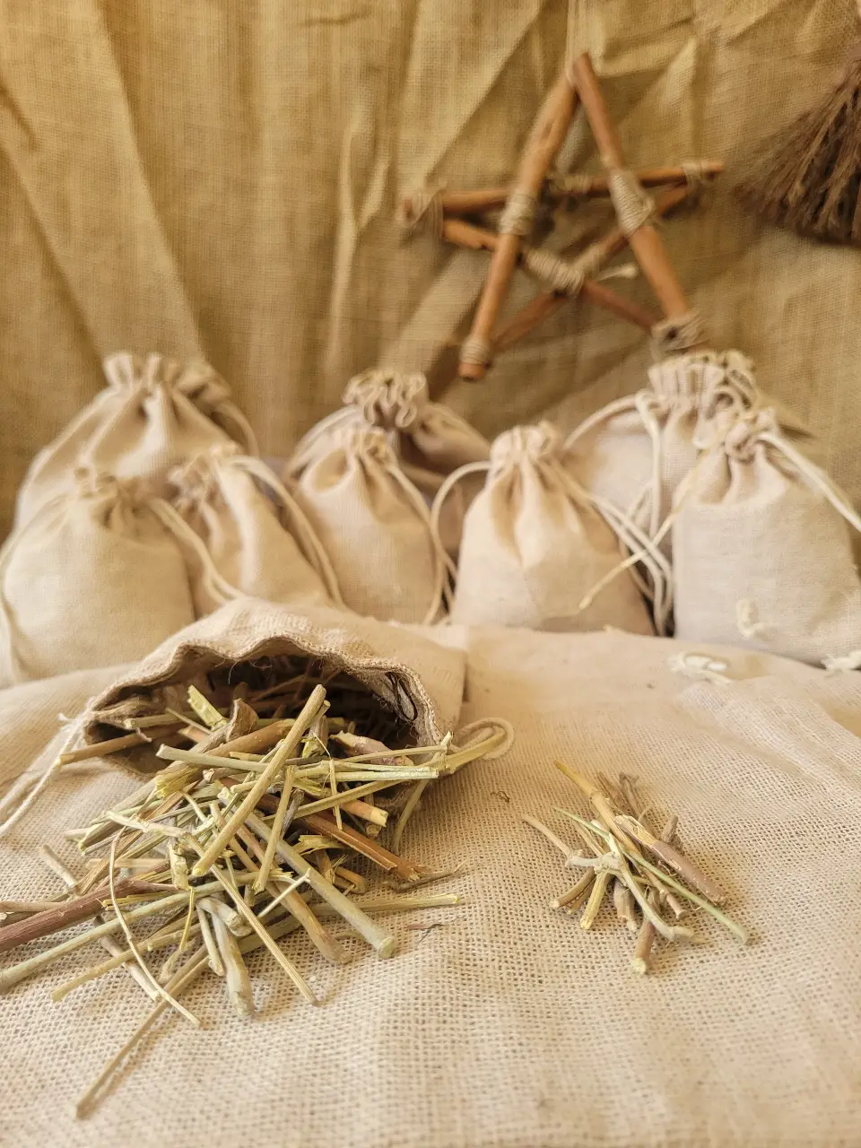 straw-natural-herb