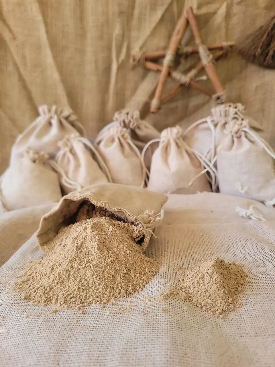 walnut-leave-powder
