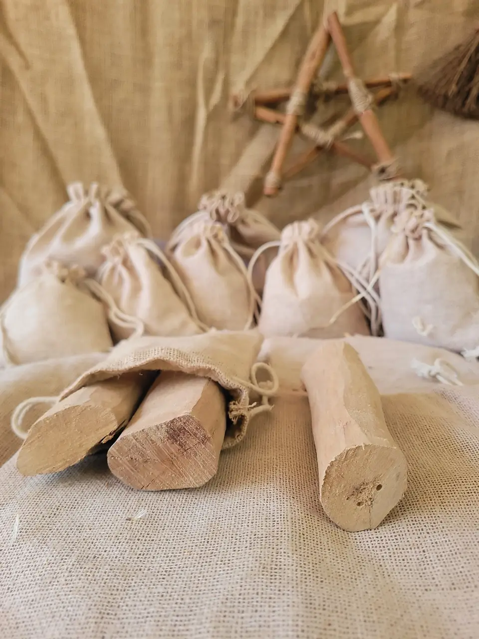 white-sandalwood-whole-imported